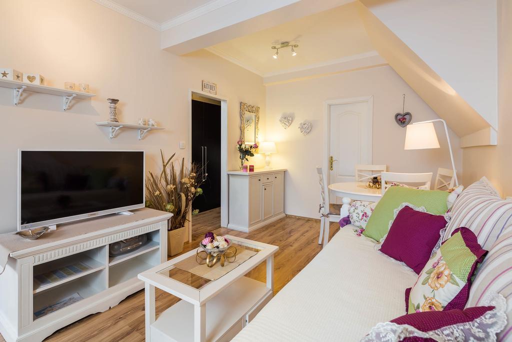 Apartments Suzy Split Ngoại thất bức ảnh