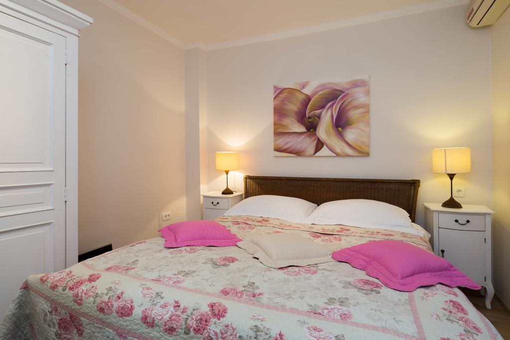 Apartments Suzy Split Ngoại thất bức ảnh