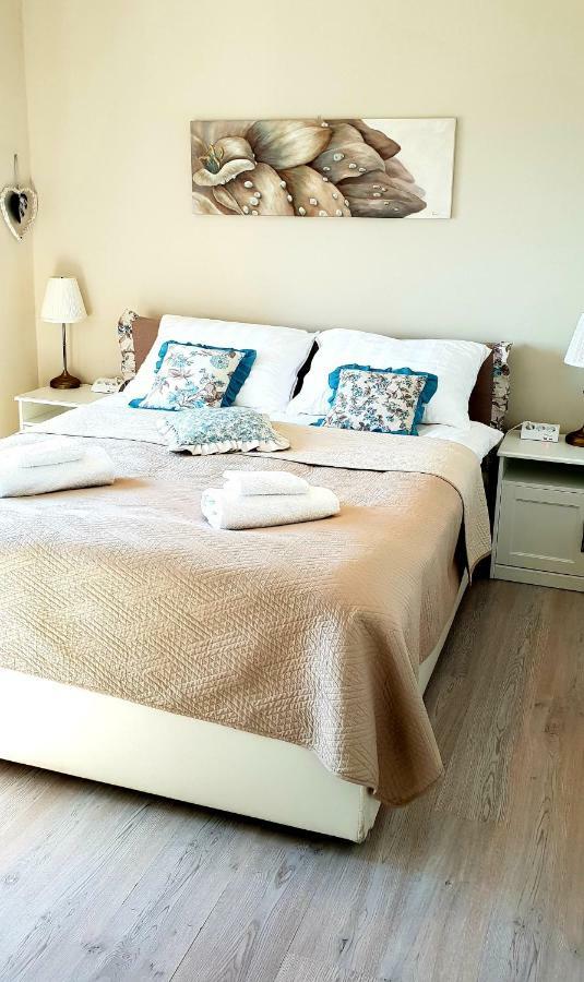 Apartments Suzy Split Ngoại thất bức ảnh
